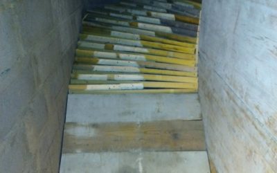 Le coffrage d’un escalier balancé