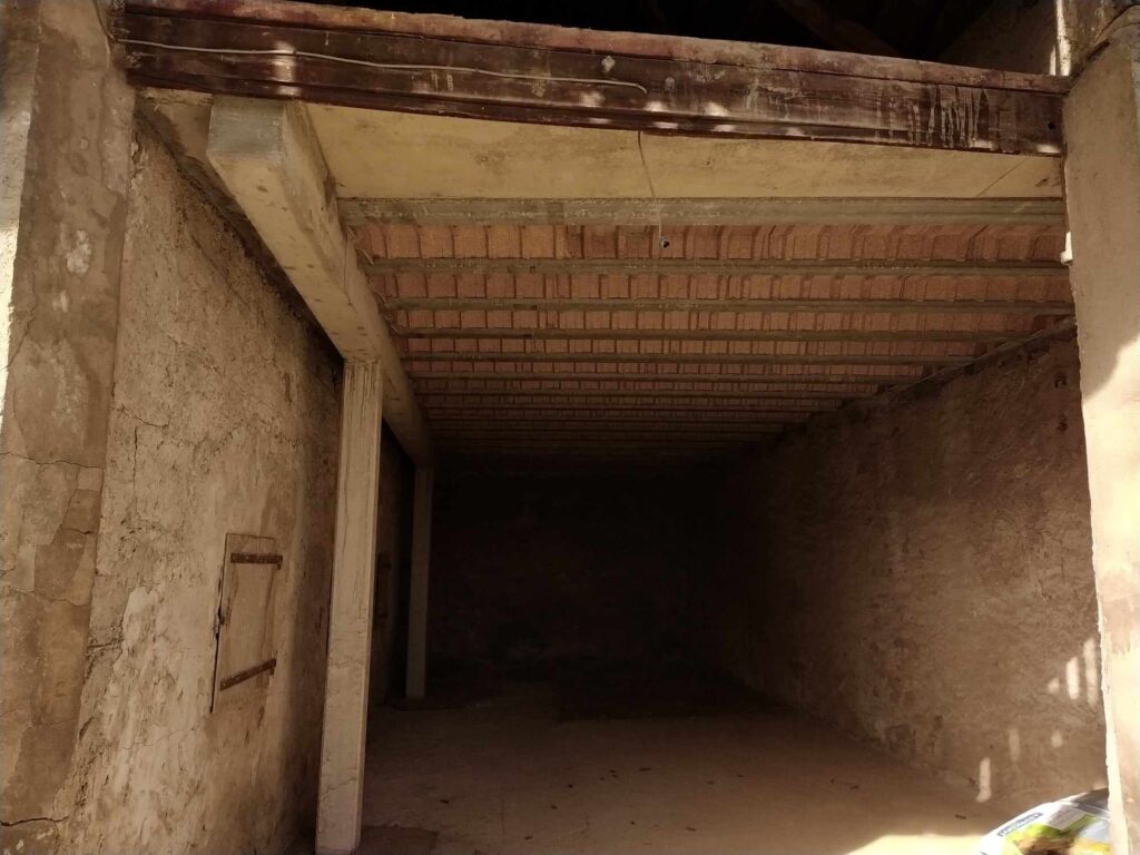 Nouveau plancher porté par une structure ajoutée